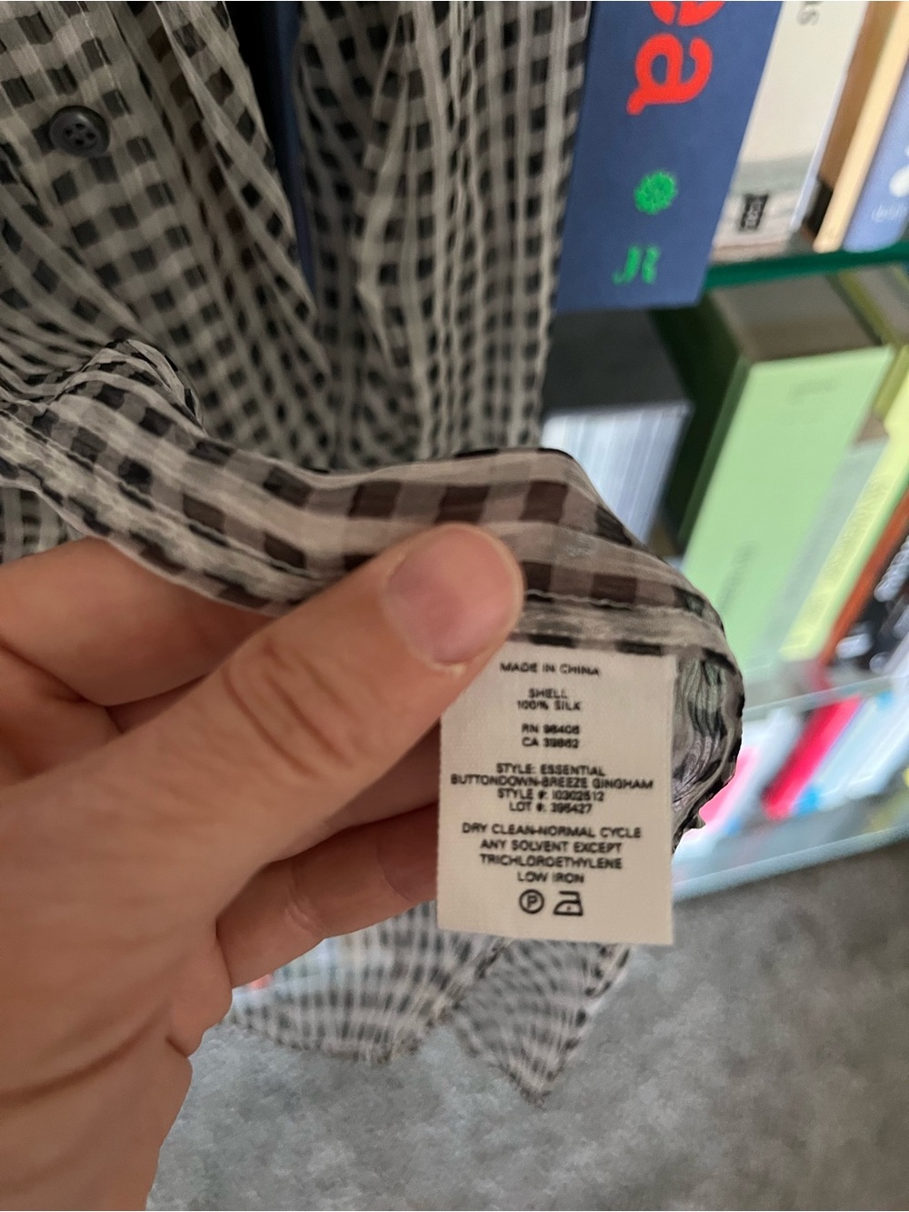 Theory Black and White Sheer Check Blouse 100% silk - Picture 4 of 4